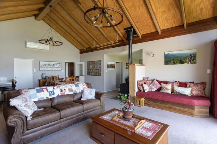 2/1789 Lake Ohau Road Lake Ohau_9