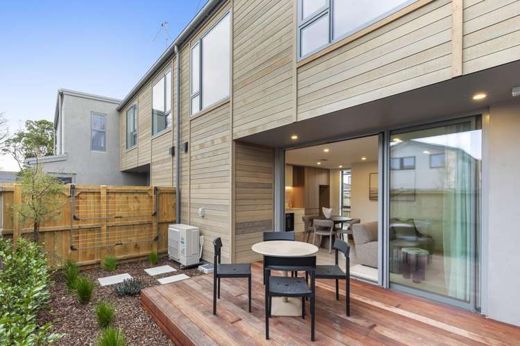 3/23 Webb Street Merivale_22