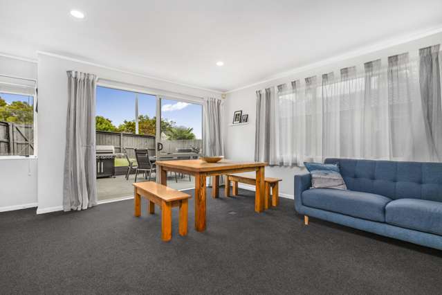 2/13 Perendale Close Somerville_3