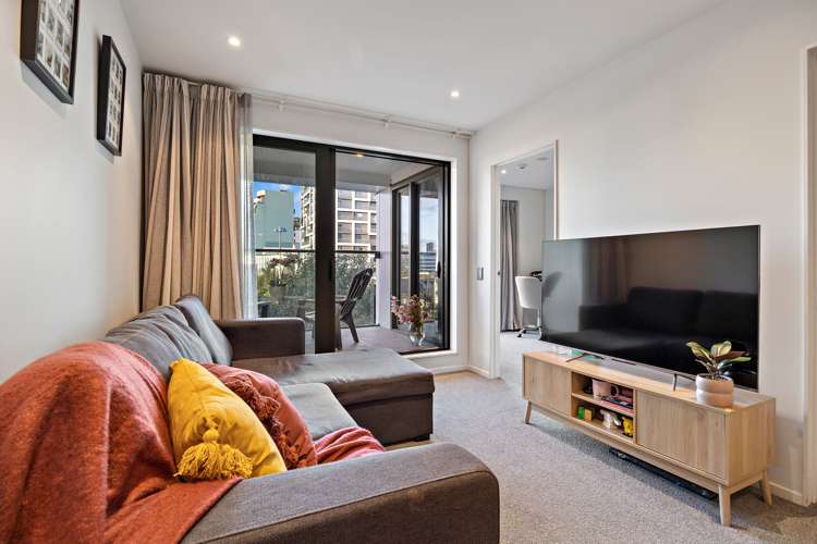 110/5 Howe Street Freemans Bay_1