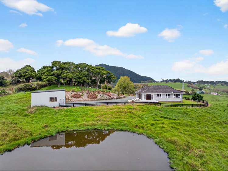 109 Mountain Road Maungaturoto_18