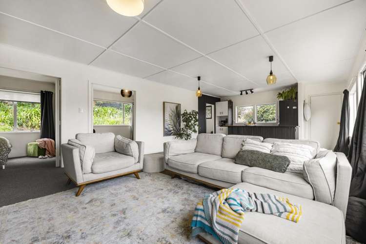 4 Simon Road Raglan_6