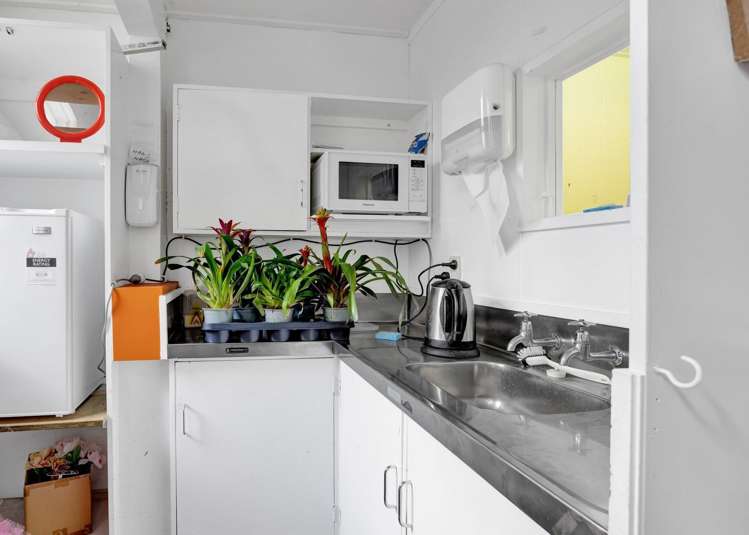 158 High Steet Hawera_15