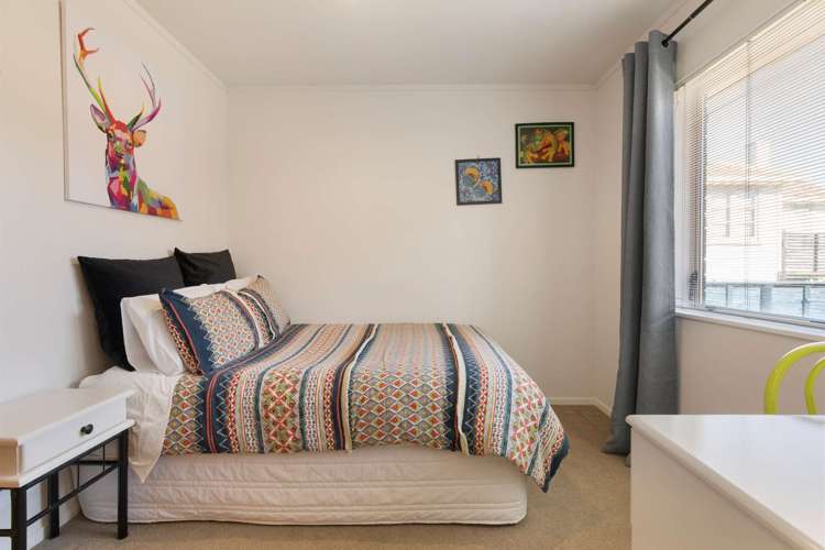 36b Lytton Street Glenholme_9