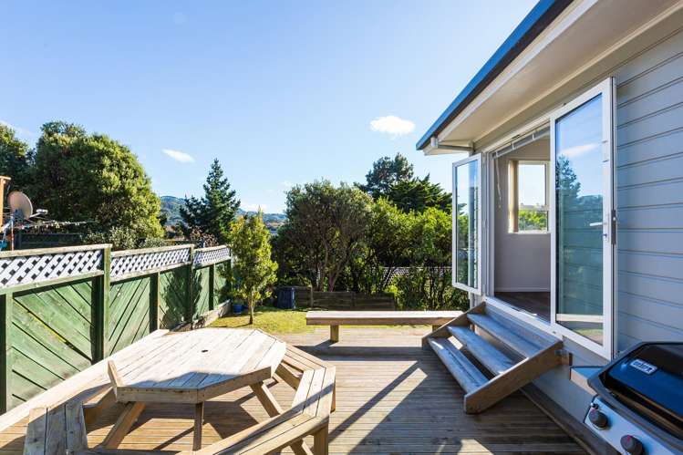 8 Japonica Crescent Ranui Heights_8