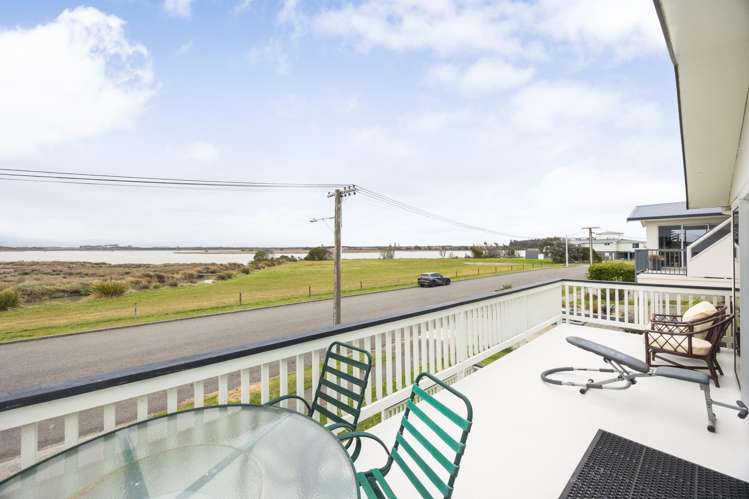 67 Hartley Street Foxton Beach_8