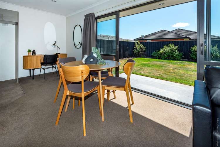 43 Farnborough Way Rolleston_6