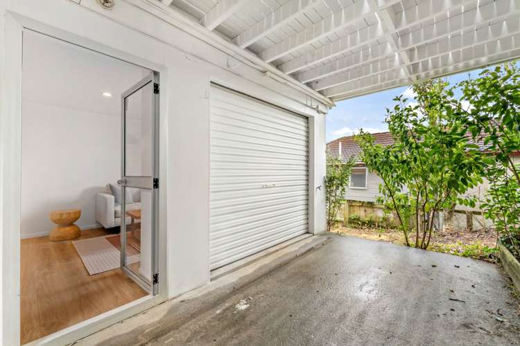 1/18 Theban Place Totara Vale_19