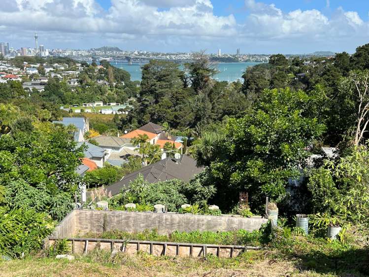 88 Onewa Road Northcote Point_15