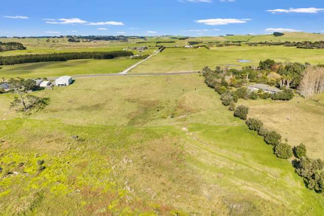 402 Baylys Coast Road Dargaville_4