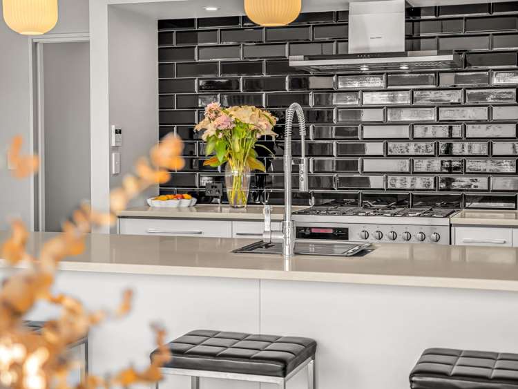 6 Dunlops Road Marshland_10