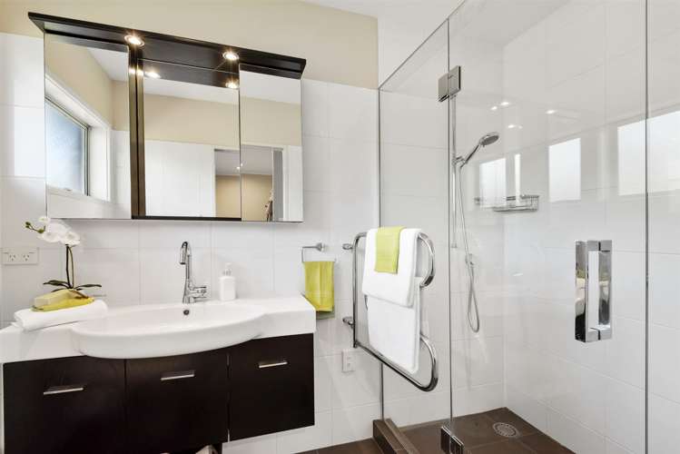 38 Braemar Road Castor Bay_13