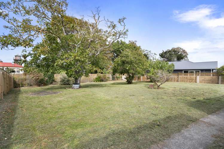 33 Daniell Street Bulls_28