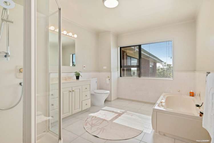 70 Okura River Road Okura_14