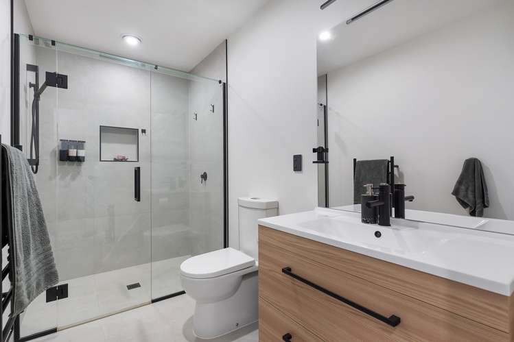 7 Viv Green Place Pokeno_17