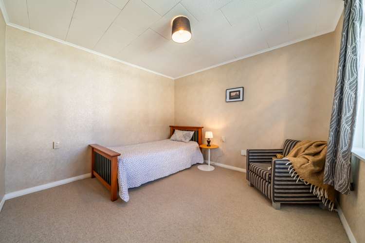 11 North Street Petone_13