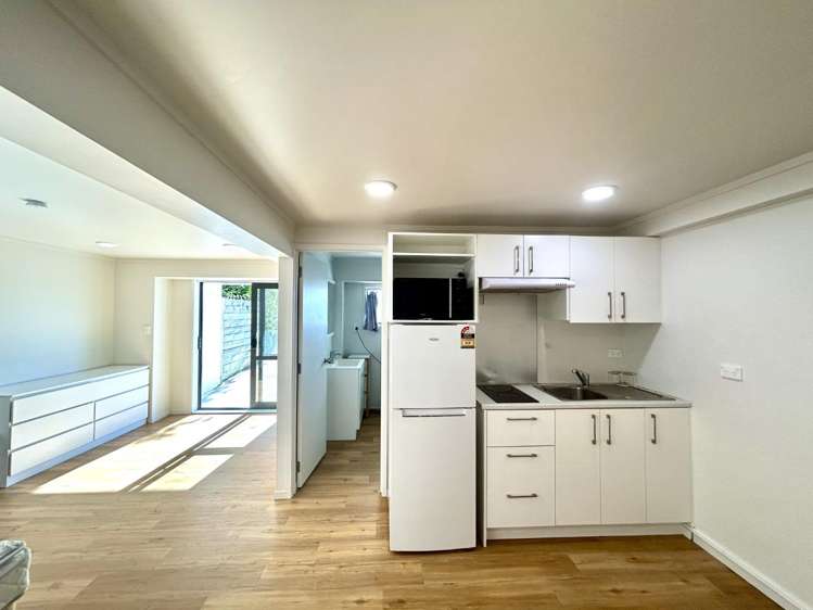 58A Edmund Road 2632_2