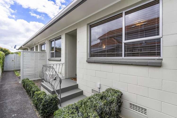 2/49A Amaru Road One Tree Hill_1