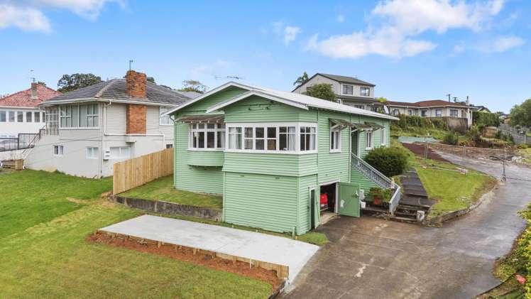 40 Michaels Avenue_0