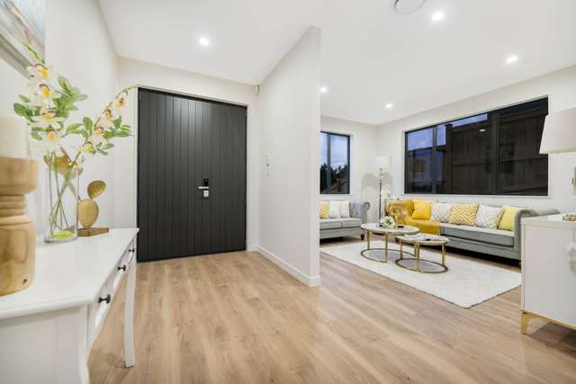 8 Kakau Lane Flat Bush_2