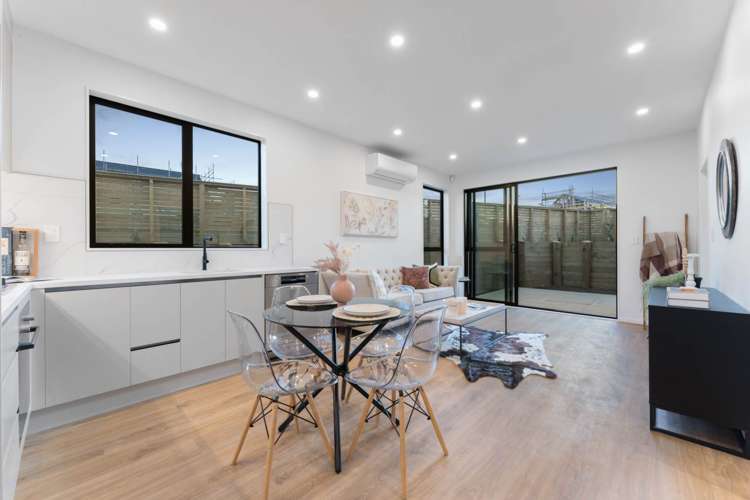 53 Puwha Street Massey_5