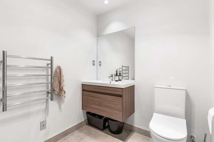 4/13 Windy Ridge Road Glenfield_8