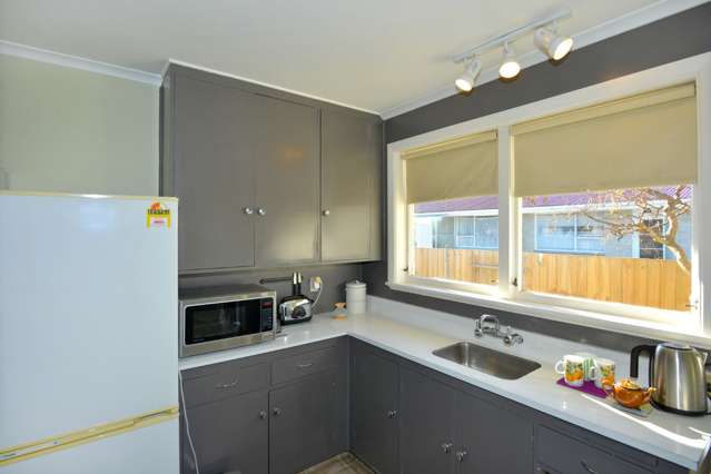 2/43 Elizabeth Street Riccarton_1