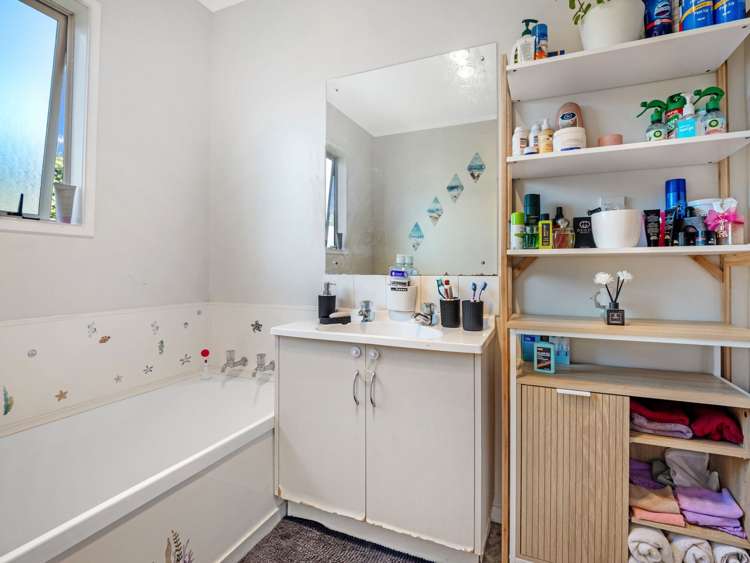 39 May Street Hamilton East_16