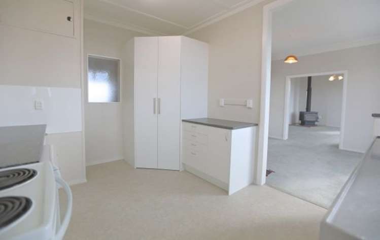 137 Riselaw Road Calton Hill_3