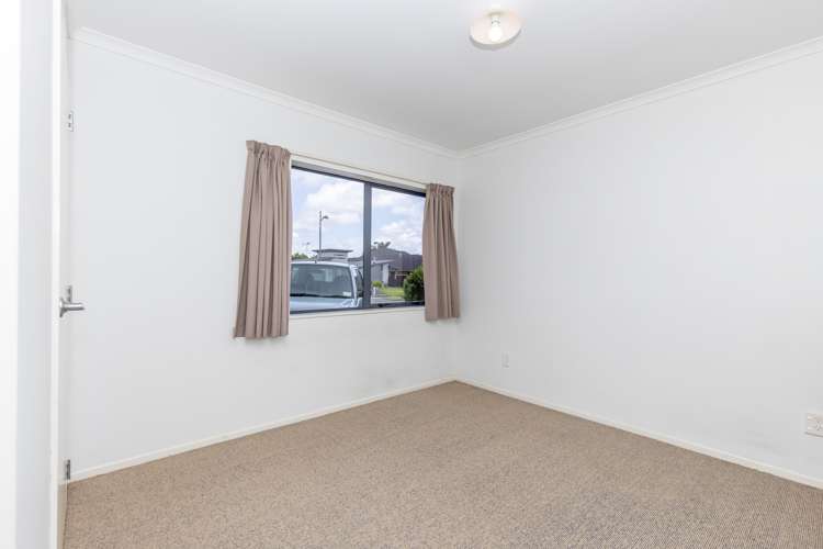 61 Saint James Drive Huntington_8