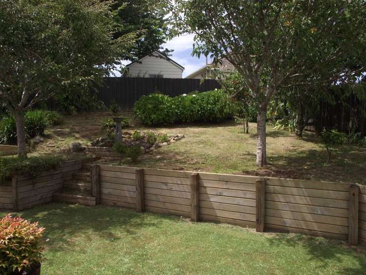 5 Pickett Place Waihi_13