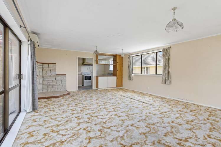 32 Kohekohe Crescent Meremere_11