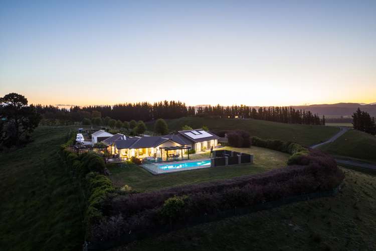 486 Delta Lake Heights Renwick_24