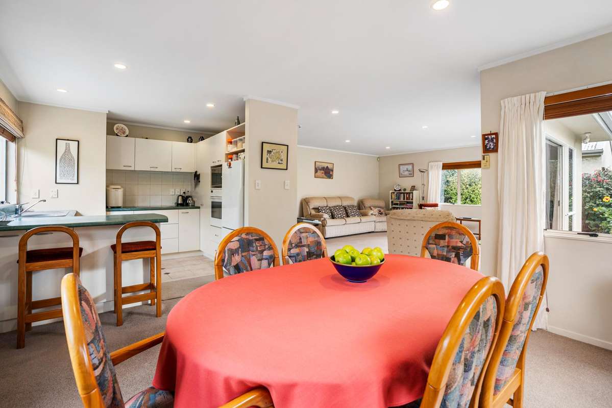 2/122a Selwyn Street_3