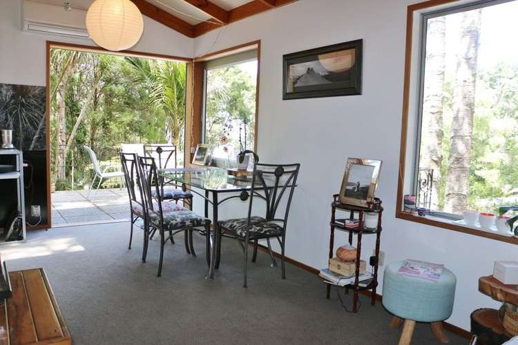 25 Opou Road Titirangi_7