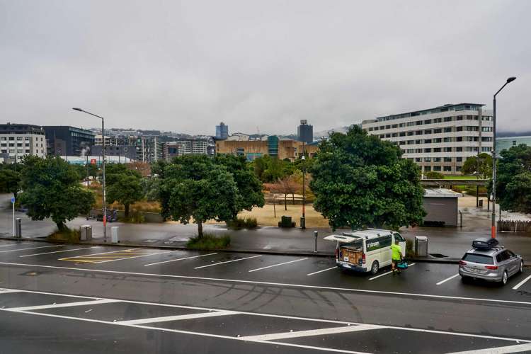 68 Oriental Parade Oriental Bay_2