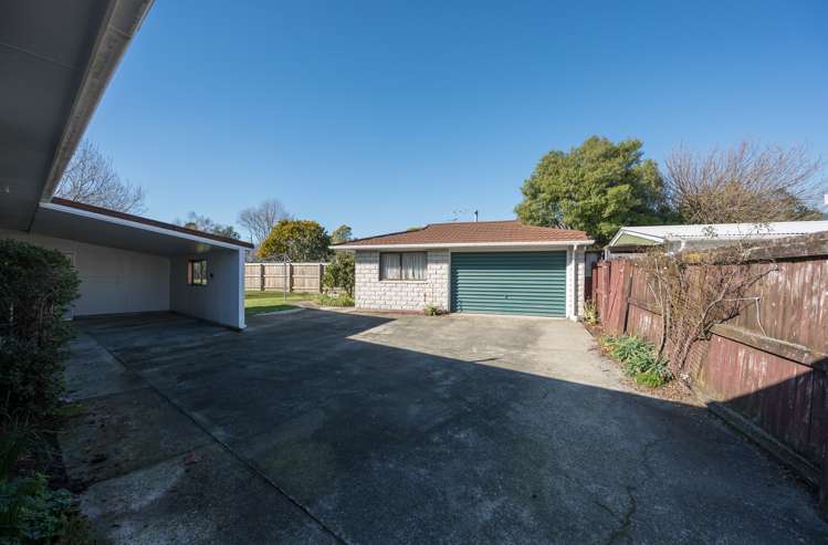 7 Field Place Richmond_23