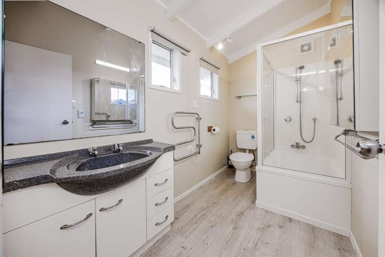 2/40 Laurie Avenue Papakura_9