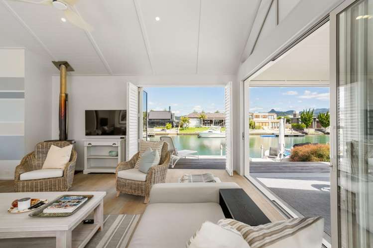 133 Motu Capri Pauanui_16