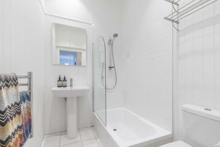 4 Lloyd Avenue Mount Albert_14