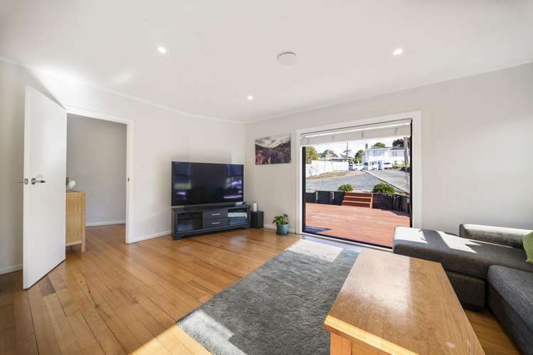 86 Willerton Avenue New Lynn_9