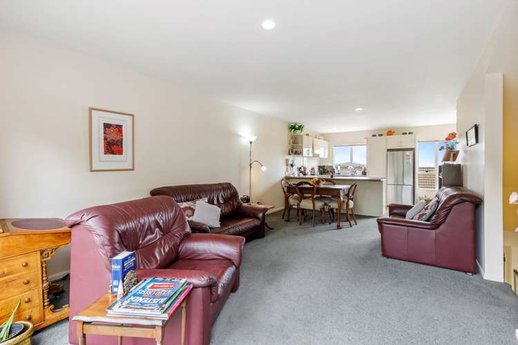 12/57 Gladstone Road Northcote_9