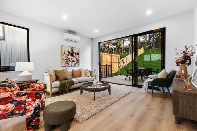 242C West Hoe Heights Orewa_2
