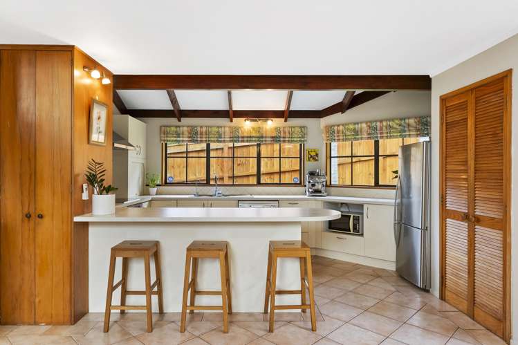 2/3 Lynngate Place Hillcrest_1