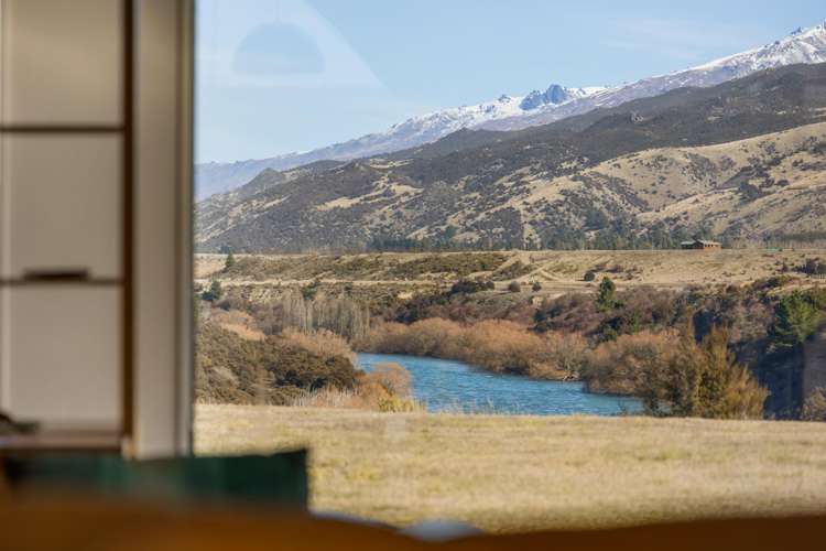 525 Maori Point Road Tarras_3