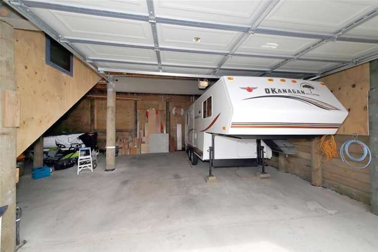 3264 Queen Charlotte Drive Picton_13