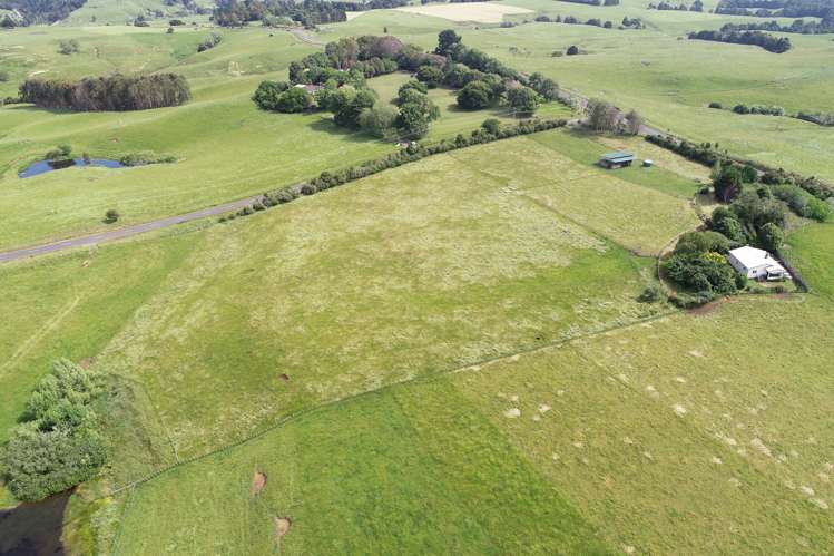 3175 Highway 22 Whangape_6