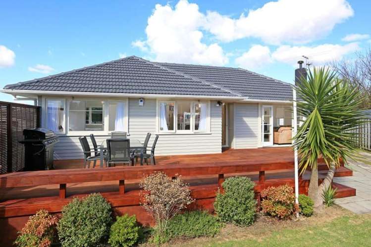 3 Brookfield Road Te Atatu Peninsula_11