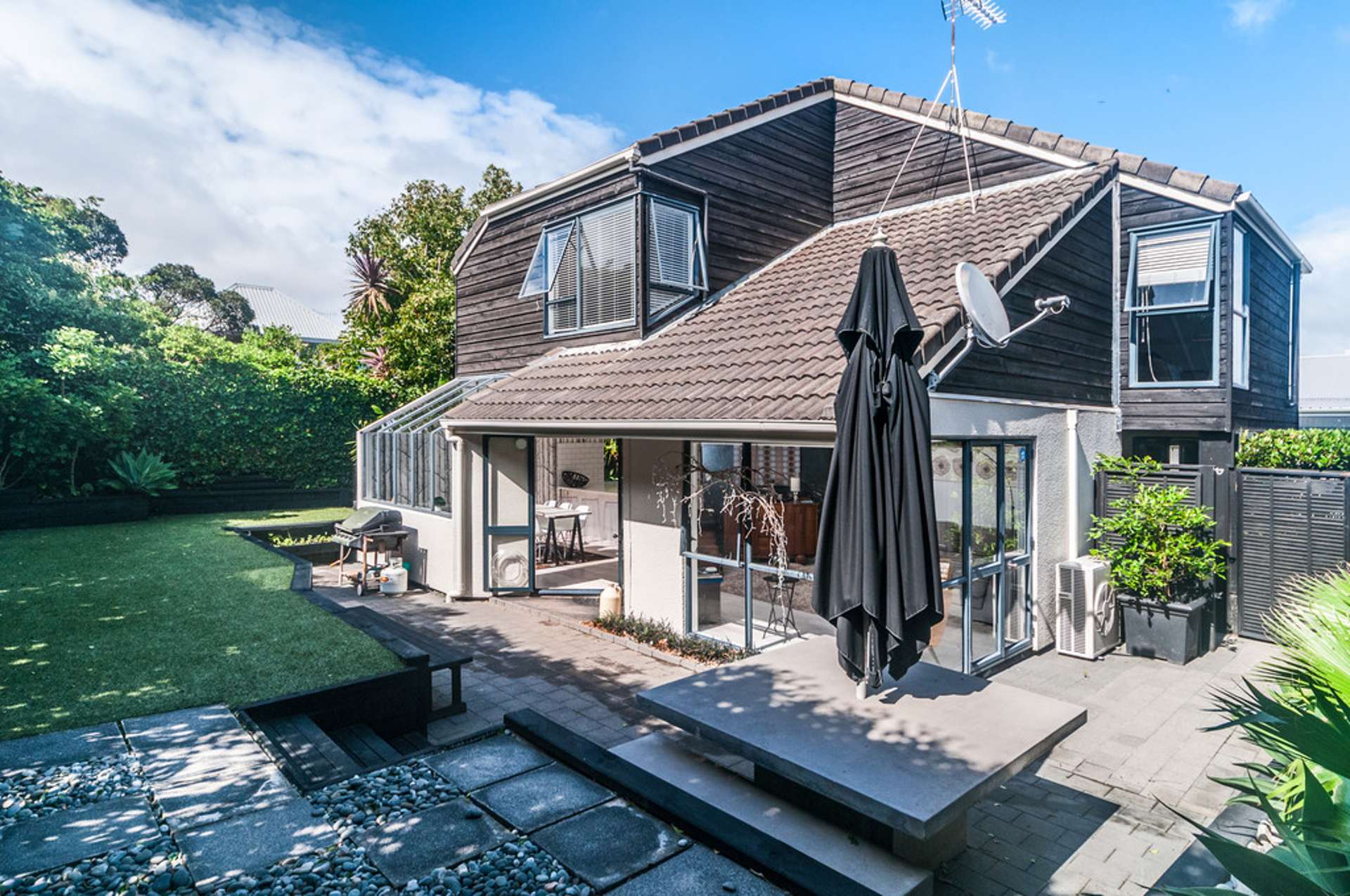 2/16 Sayegh Street Saint Heliers_0