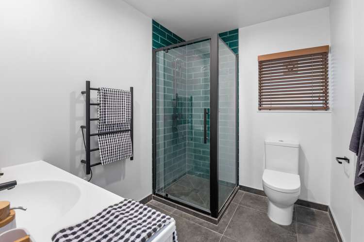 15 Forest Place Lynmore_20